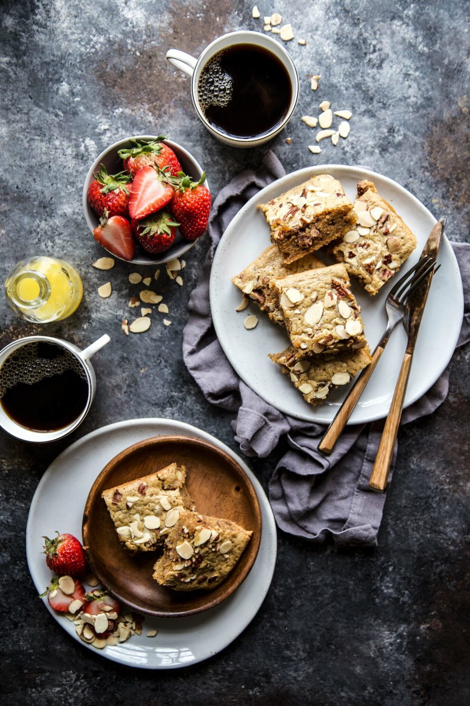 Breakfast Blondie Protein Bars
