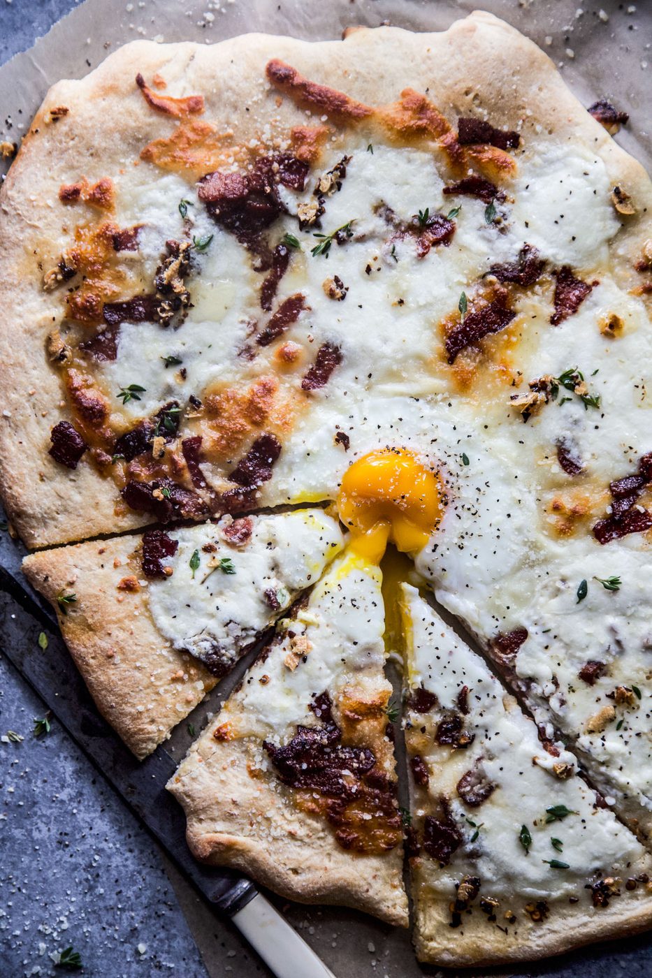 Simple Carbonara Pizza with Burrata