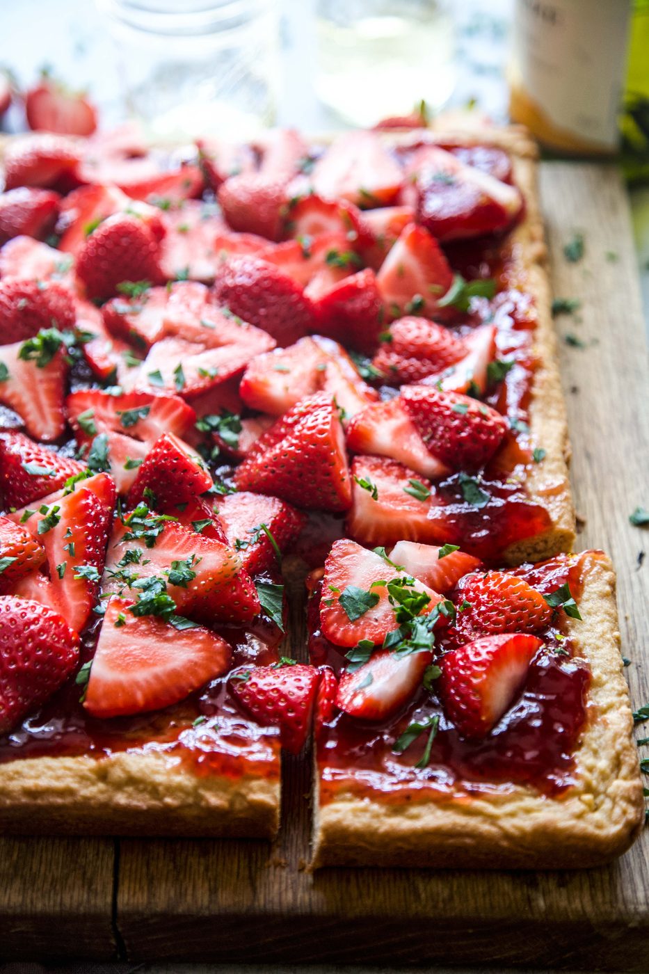 simple strawberry peanut butter bars www.climbinggriermountain.com.