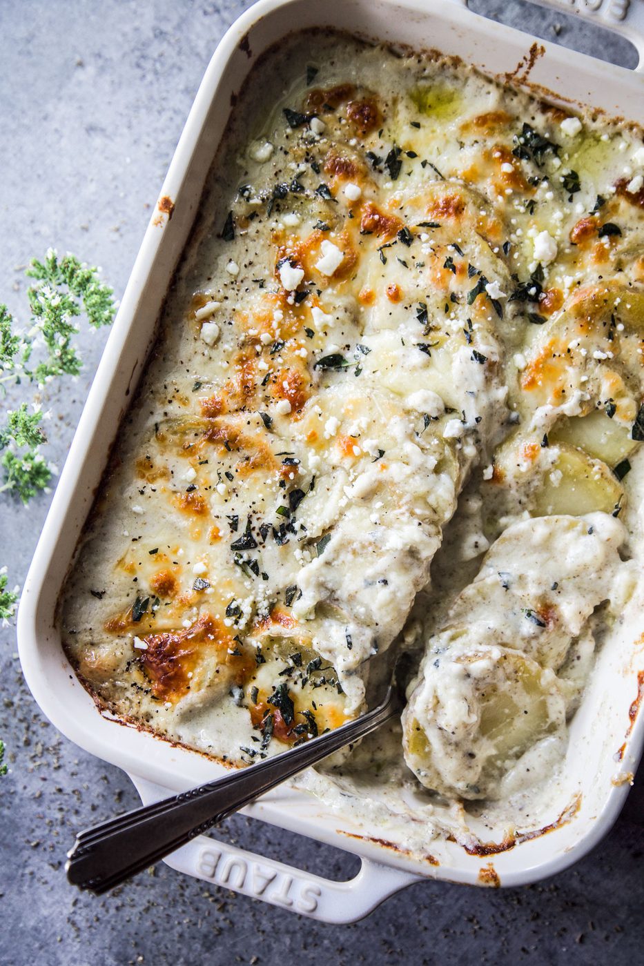 simple zaatar scalloped potatoes