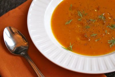 Foodie fridays: carrot apple ginger soup