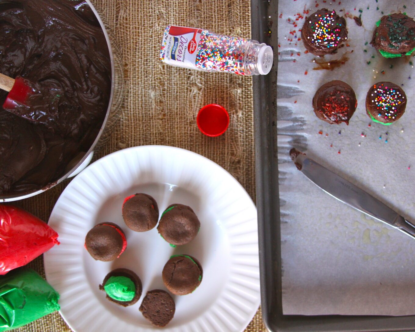 chocolate peppermint holiday bites