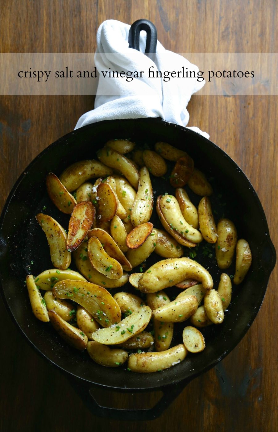 Fresh chives on foodie fridays: crispy salt and vinegar fingerling potatoes