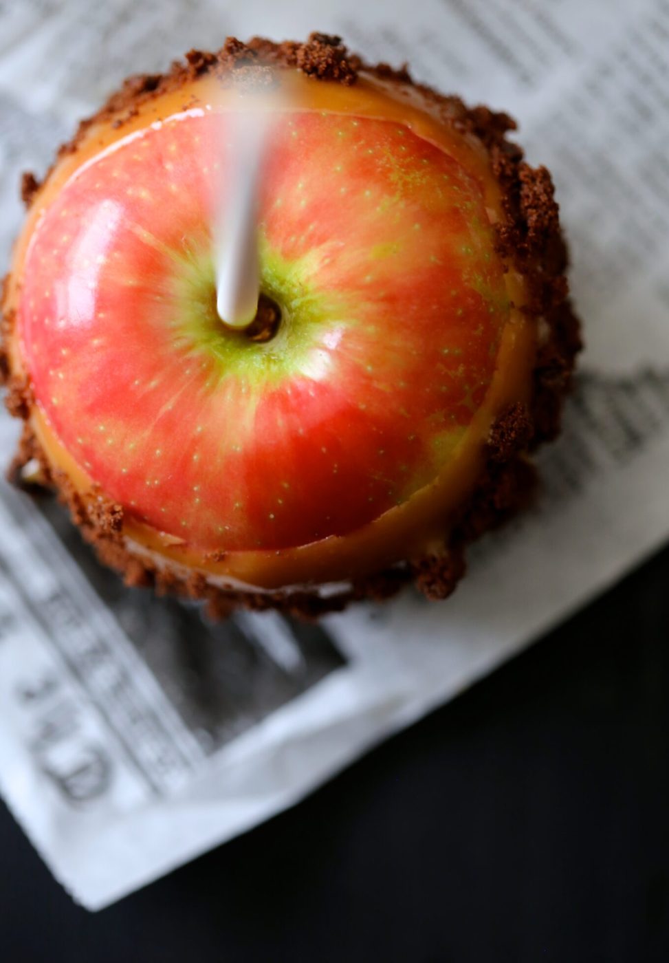 simple bourbon caramel apples with chocolate chip brownie brittle