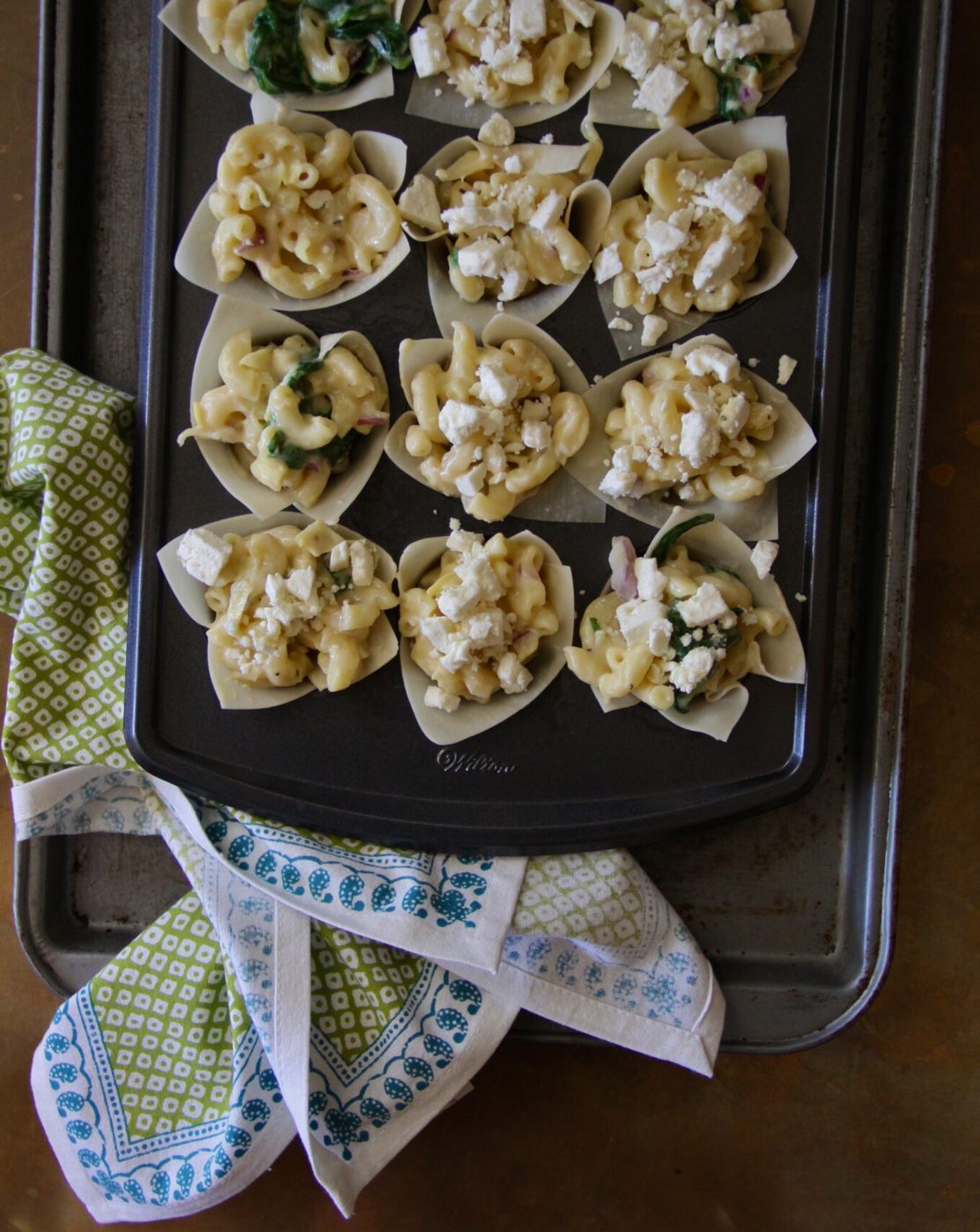 greek mac and cheese wonton bites with crumbled feta + mint www.climbinggriermountain.com