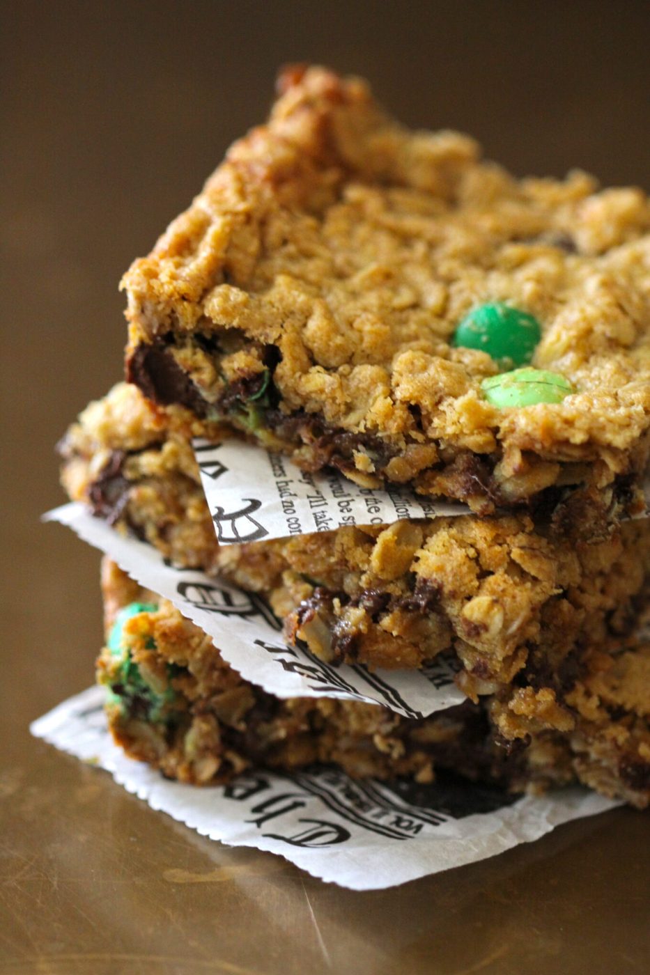 Foodie fridays: mint chocolate monster bars