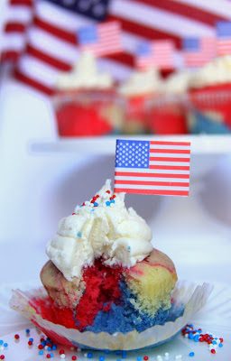 Foodie fridays: patriotic cupcakes