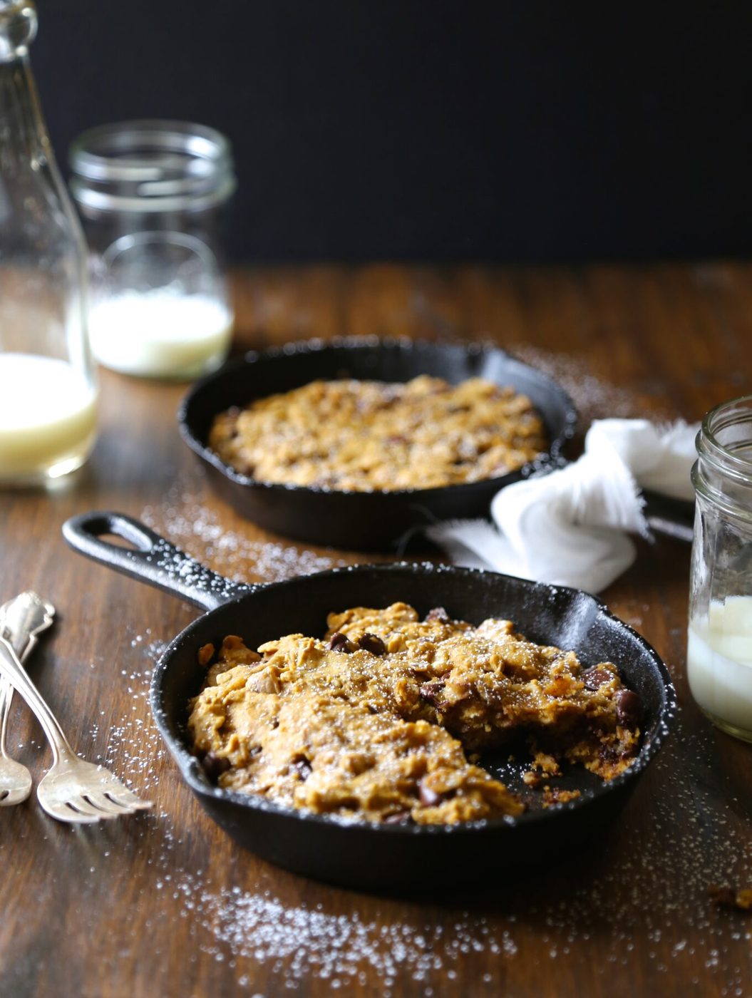 Individual pumpkin granola skillet cookie