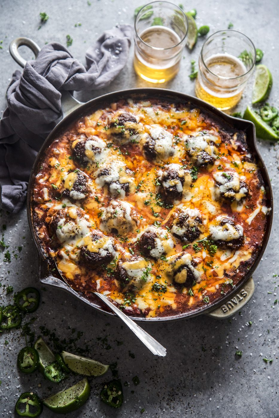 One-skillet Meatballs with Chili Sauce