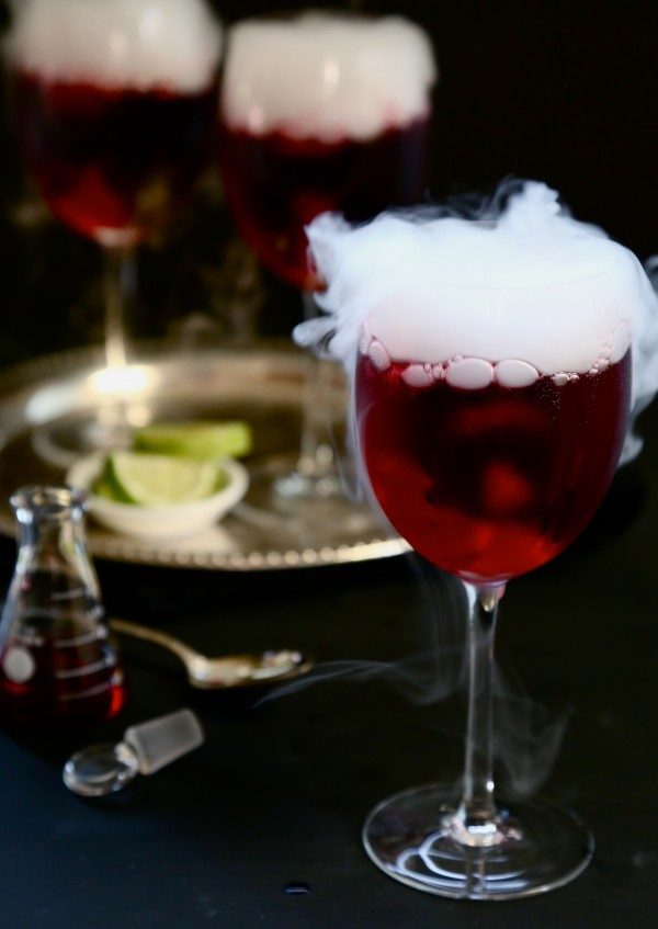 Over 33 Simple Halloween Recipes!