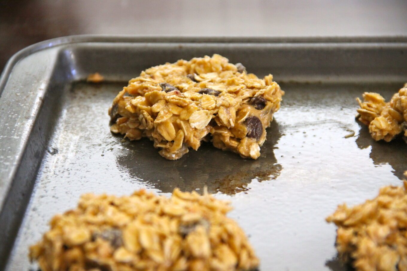 Peanut Butter Chocolate Oat Cookies