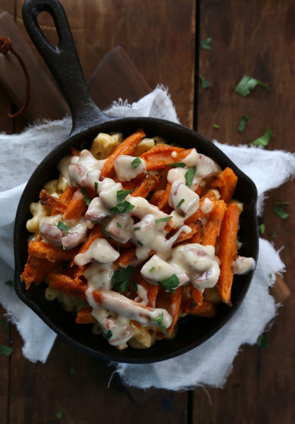 Andouille gravy on poutine mac and cheese