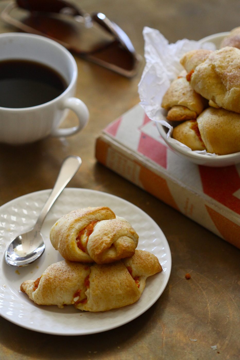 pumpkin crescents with cinnamon sugar www.climbinggriermountain.com
