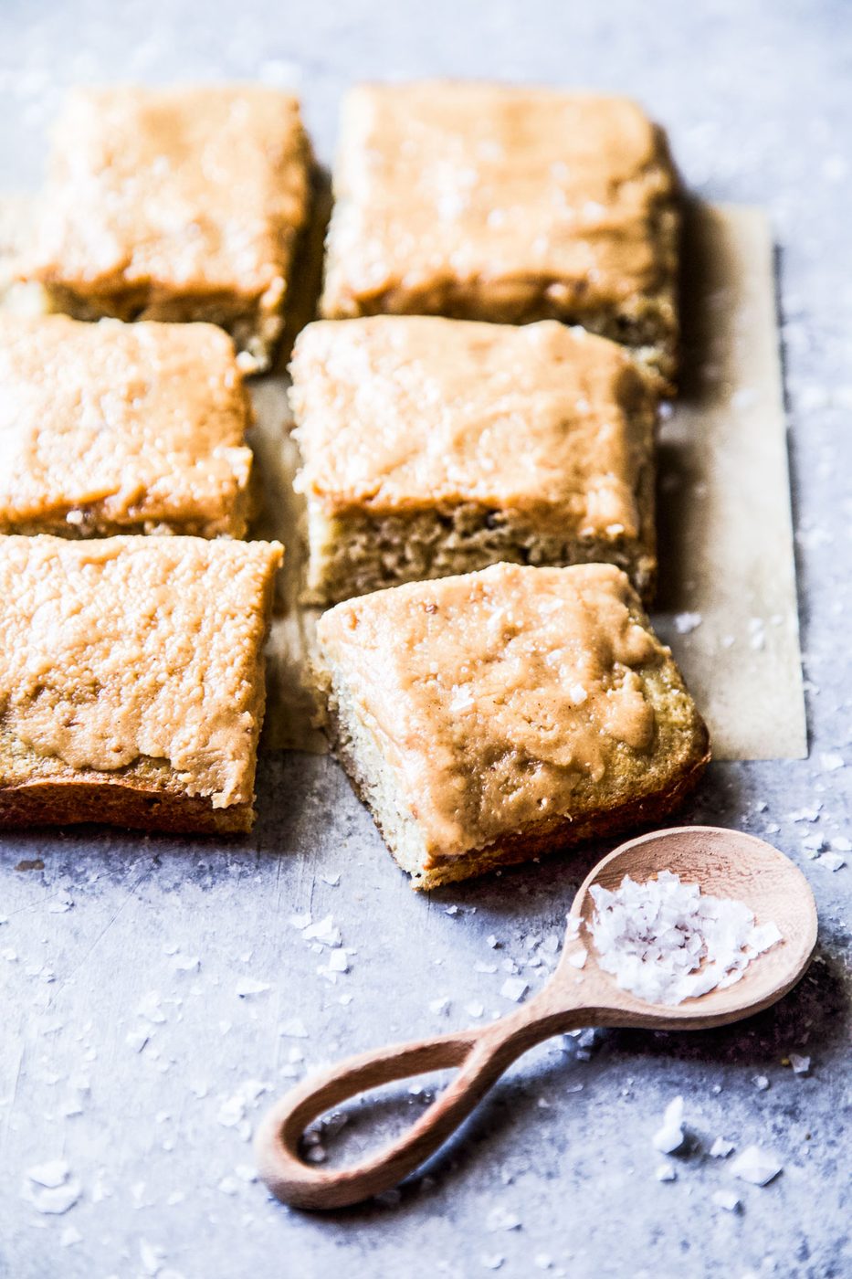 banana snack cake