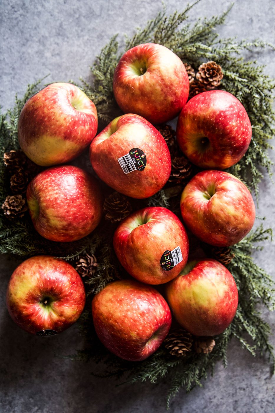 JUICI apples on a table