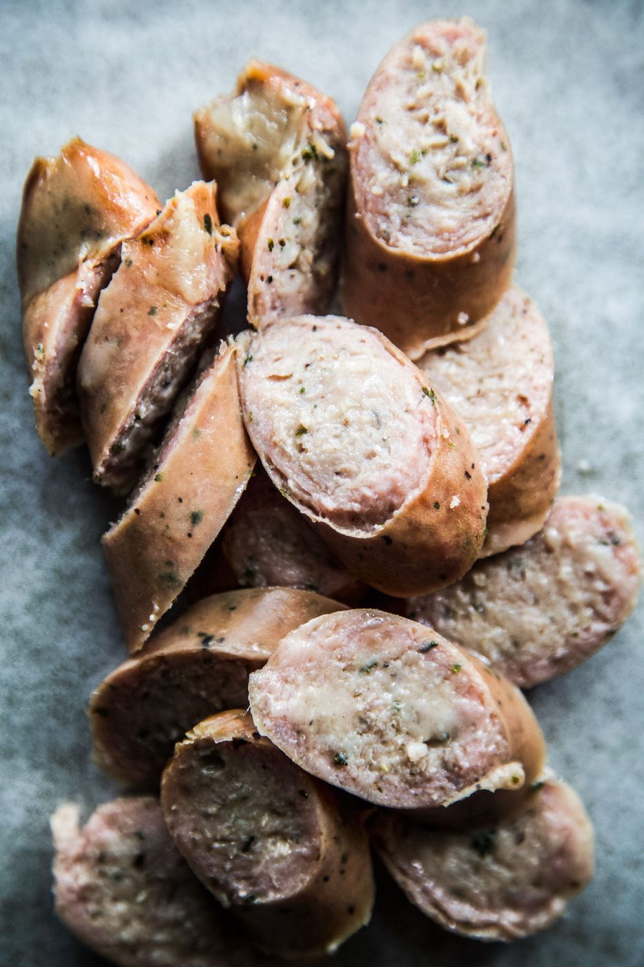 amylu sausage sliced