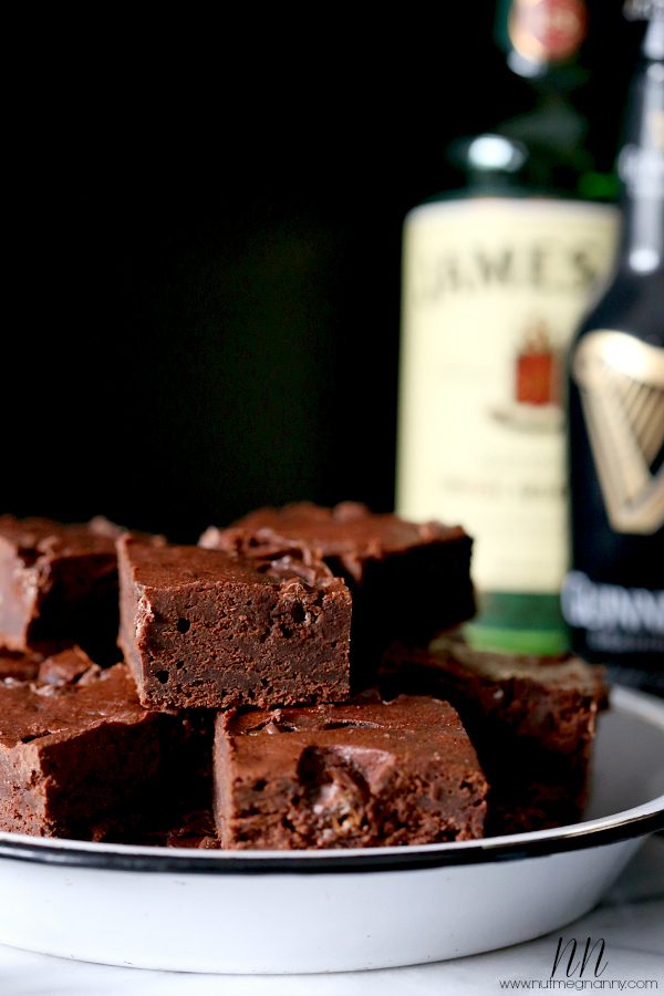 en Simple Guinness Desserts St.Patricks Day www.climbinggriermountain.com