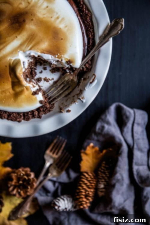 No-Bake Bourbon Chai Chocolate Silk Pie 4 chai-chocolate-bourbon-cream-pie-holiday-dessert