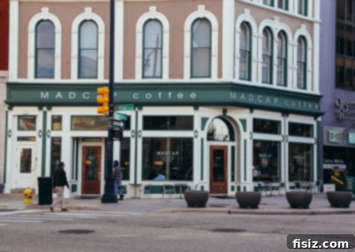 madcap-coffee-grand-rapids-latte
