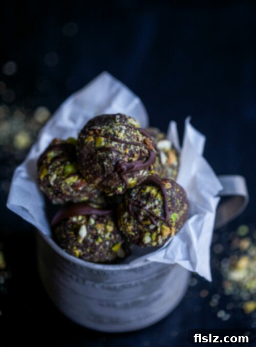 No-Bake Dark Chocolate Brownie Energy Bites dark-chocolate-brownie-energy-bites - your-ultimate-healthy-snack