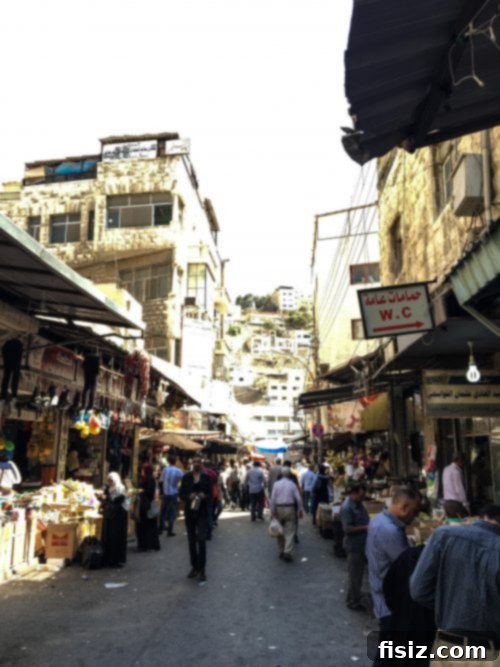 Handicrafts at Souk Jara