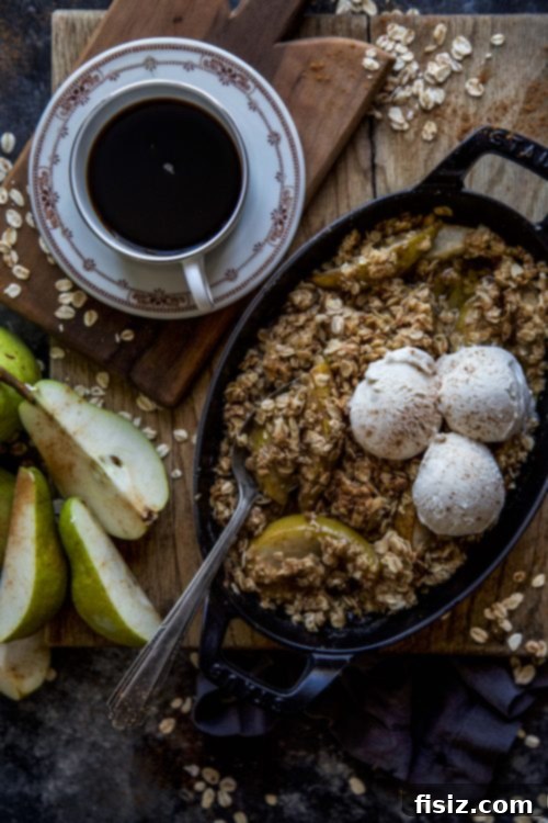 Oatmeal Cookie Ginger Pear Crisp 2 Ginger Pear Oatmeal Cookie Crisp - Delicious Autumn Dessert