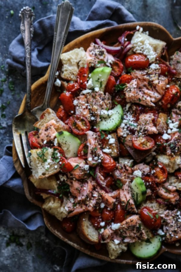 Mediterranean Zaatar Salmon Panzanella 6 Close-up of crispy Za'atar salmon fillet for salad