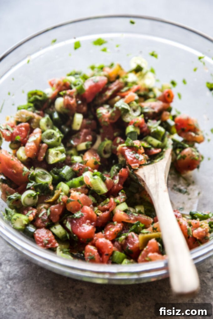Smoked Salmon with Fresh Tomato and Cilantro 6 Prepared cilantro tomato mixture for salmon topping