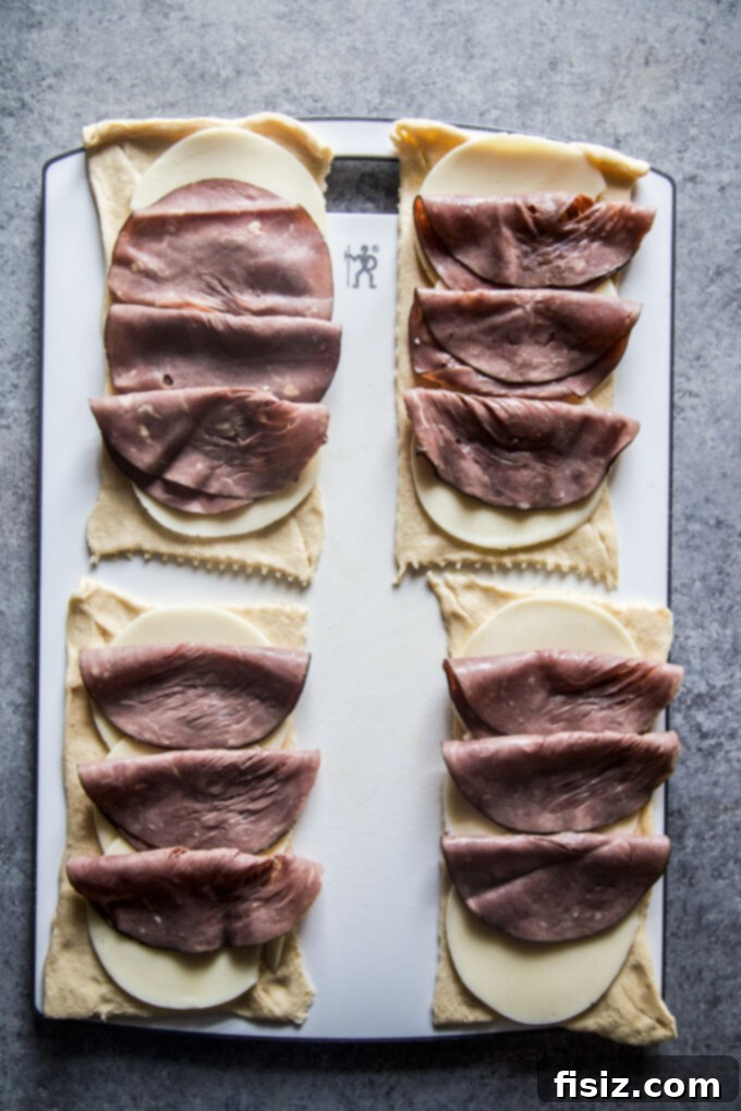 Quick French Dip Pinwheels 7 easy french dip pinwheels www.thecuriousplate.com