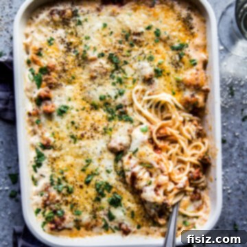 Creamy Baked Alfredo Spaghetti 9 A delightful Spaghetti Alfredo Casserole, a fusion of classic pasta dishes, ready for serving.