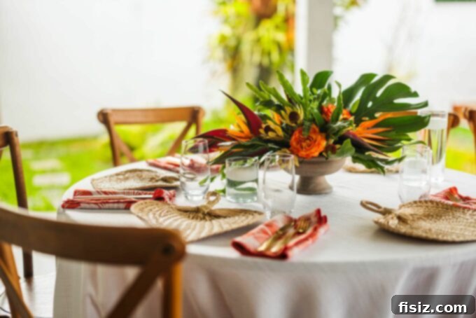 Elevate Your Outdoor Entertaining 5 Pro Tips 14 Elegant outdoor seating arrangements for a dinner party