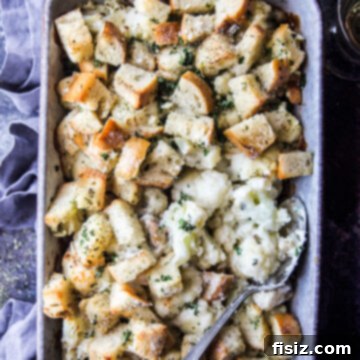Garlic Bread Crusted Cheesy Cauliflower Bake 9 Cheesy Cauliflower Casserole with Garlic Bread Crust