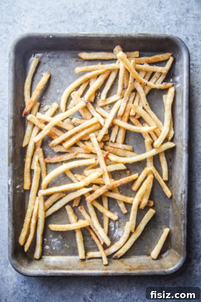 Creole Skillet Burger with Zesty Ranch Fries 8 Seasoned french fries in a bowl with ranch seasoning