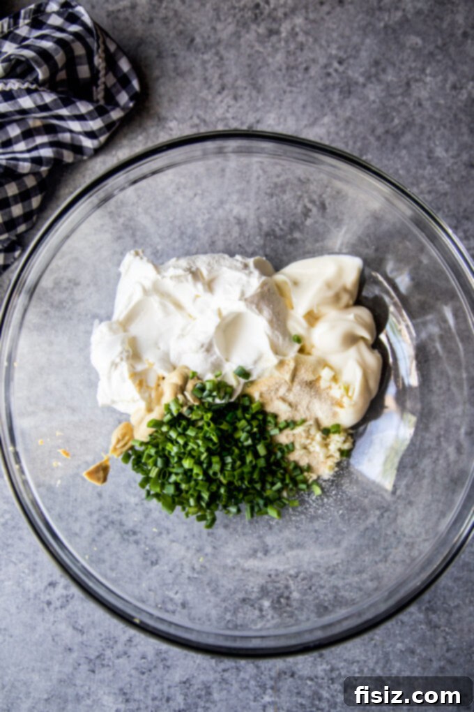 Tangy Sour Cream Onion Potato Salad 6 Tossing Easy Sour Cream and Onion Potato Salad