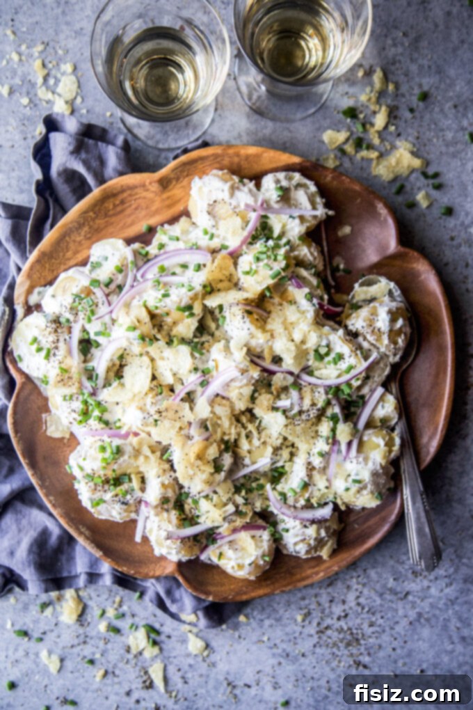 Tangy Sour Cream Onion Potato Salad 8 Delicious Easy Sour Cream and Onion Potato Salad variation