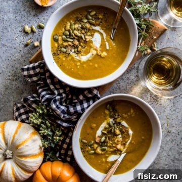 Creamy Curry Pumpkin Soup